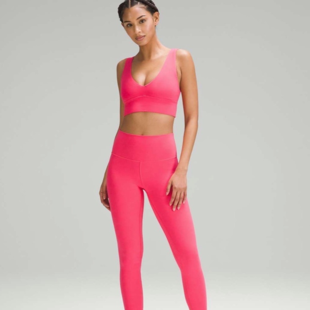 Lululemon Align V-Neck Bra Lip Gloss Size 10 - Picture 6 of 10